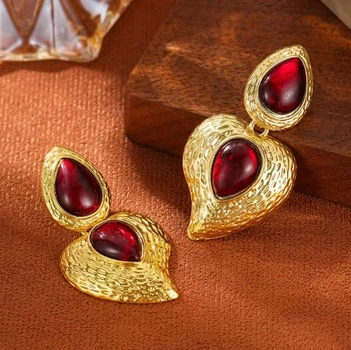 Женские сережки "Эльза" 6см Fashion jewelry Золотистые с красными камнями