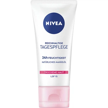 Питательный дневной крем для лица с SPF 15 Nivea Essential Nourishing, 50 мл