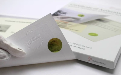 Сертифікат автентичності Hahnemuhle, А4, 25 аркушів + 50 голограм