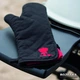 Жаропрочная перчатка Weber Flame Retardant Barbecue Mitt (6472) - изображение 2