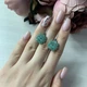 Серебряные серьги с натуральным изумрудом 2ct (2042389) - изображение 2