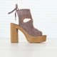 Босоніжки жіночі Woman's heel 40 бежеві (О-789) - зображення 5