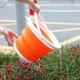Dедро силіконове туристичне складане Collapsible Bucket Складене силіконове відро 1 0 літрів Помаранчеве - зображення 1