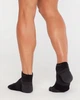 Компрессионные спортивные укороченные носки 2XU, Vectr Light Cushion 1/4 Crew, M (38-42), черный/титановый - изображение 3