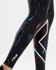 Женские компрессионные тайтсы 2XU, Print Mid-Rise Comp Tights, XS, цветной принт/белый логотип - изображение 4