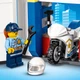 Конструктор LEGO City Police Полицейский участок 743 детали (60246) - изображение 8