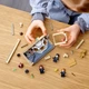 Zestaw klocków LEGO Harry Potter Hogwart: pomyłka z eliksirem wielosokowym 217 elementów (76386) - obraz 3