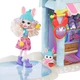 Игровой набор Mattel Enchantimals Hoppin' Ski Chalet, Bevy Bunny Горнолыжное Шале Кролика Беви (GJX50) - изображение 6