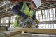 Пила дисковая аккумуляторная DeWalt DCS578NT - изображение 4