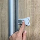 Замок-блокиратор для шкафа-купе МВМ kids 2 шт BS-19 белый (BS-19 WHITE) - изображение 2