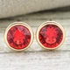 Сережки Xuping з кристалами Swarovski 83084 розмір 6х6 мм колір червоний позолота 18К - зображення 2