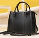Класична жіноча сумка у шкірі флотар Vintage 14861 Чорна - зображення 1