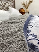 Одеяло Микрофибра 3D Casablanket Антиалергенное с наполнителем холлофайбер 200х230см Серо-белый - изображение 4