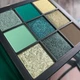 Палетка теней HUDA BEAUTY Emerald Obsessions Palette 10 г (6291106032703) - изображение 6