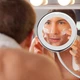 Світлодіодне LED дзеркало 10х Ultra Flexible Mirror для макіяжу з присоскою на гнучкій ніжці зі збільшенням - зображення 3