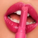 Увлажняющая помада-стик с глянцевым блеском Kaja Heart Melter Lip Gloss Be Mine Stick Be Mine 1.4 г (8806190716385) - изображение 3
