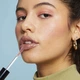 Блеск плампер для объема губ ELF LIP PLUMPING GLOSS Praline 3 мл 82540 - изображение 5