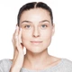 Krem pod oczy Christina Illustrious rozświetlający SPF 15 15 ml (7290100365120) - obraz 6