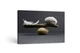 Картина на холсте Перо и камень - баланс51x34 см (180) - изображение 1