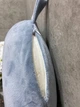 Велюровая дорожная подушка для путешествий Сasablanket с пеной Memory Foam "Однотонная" 30х28х8см Серая - изображение 8