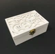 Коробочка шкатулка для колец из дерева с гравировкой и резьбой Manific Decor 15 * 10 * 4 см Белая (10.03) - изображение 1