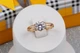 Кольцо Xuping Jewelry три полосы держат фианит 7 мм р16 золотистое - изображение 1