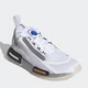 Мужские кроссовки Adidas Nmd_R1 Spectoo FX6818 42 (8UK) 26.5 см Ftwwht/Ftwwht/Cblack (4064037495617) - изображение 2