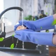 Силиконовые многофункциональные перчатки для мытья посуды и любых загрязненных поверхностей Magic Silicone Gloves Brush (голубые) - изображение 3