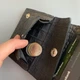 Кожаный унисекс кошелек Compact+ Черый с тиснением рептилия - изображение 5