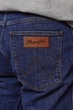Джинси Wrangler Arizona Straight Classic Fit (W12OXG77O) Синій 42-34 - зображення 4
