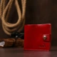 Женский кожаный кошелек Shvigel 16461 - изображение 3