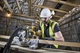 Пила торцювальна DeWalt мережева 1400 Вт (DWS774) - зображення 6