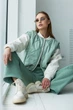 Жіноча куртка-бомбер з екошкіри на блискавці прямого крою Seventeen L-XL Зелений (2000000176123) - зображення 10