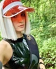 Женский пластиковый прозрачный козырёк красный - изображение 4