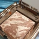 Бронзер для обличчя Hourglass Ambient Lighting Bronzer mini Diffused Bronze Light 1.3 g - изображение 2