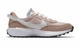 Кроссовки женские Nike Waffle Debut Pink 38.5 Бежевый DH9523-600 - изображение 2