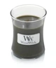 Ароматическая свеча Woodwick Mini Frasier Fir с ароматом свежесрезанной ели 85 г - изображение 1
