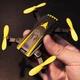 Квадрокоптер на Р/У дрон Drone CD1804 з пультом Д/У з камерою WIFI Чорно-жовтий літаючий складний міні дрон з підсвічуванням на акумуляторі - зображення 9