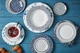 Порцелянова тарілка Laura Ashley BLUEPRINT, 26 см, біла з синіми трояндами (178263) - зображення 4