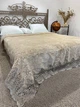Велюровый плед с кружевом Casablanket 230х240 Бежевый - изображение 5