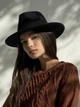 Шляпа женская фетровая Федора D.Hats ковбойка черного цвета - изображение 1