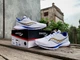Кросівки для бігу Saucony Kinvara 13 20723-84s 42 (8.5 US) 26.5 см білі (11110904) - зображення 9