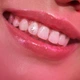 Мерцающий блеск для губ с маслами кокоса и лаванды About Face Light Lock Lip Gloss Payton 4.3 мл - изображение 7