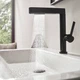 Смеситель для раковины HANSGROHE Finoris 230 черный матовый 76063670 с донным клапаном - изображение 3