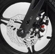 Детский двухколесный велосипед CORSO Connect MG-14575 колеса 14" с дисковыми тормозами и дополнительными колесами, Черно-белый - изображение 5