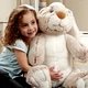 М'яка іграшка Величезний плюшевий кролик Джамбо Melissa & Doug 61 см MD40404 - зображення 4