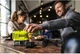 Inwerter napięcia akumulatorowy RYOBI ONE+ RY18BI150A-0, 220 Volt, 150W (bez akumulatora i ładowarki) (5133004895) - obraz 2