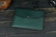 Кожаный чехол для MacBook Дизайн №35, натуральная кожа итальянский Краст, цвет Зеленый - изображение 1