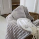 Плед-покрывало двухсторонний MinkyHome 100% плюш 160х180 см.Белый-Серый - изображение 5