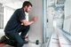 Лазерный нивелир Bosch Professional GLL 2-10 с чехлом и штативом BT 150 (0601063L00+0601096B00) - изображение 4